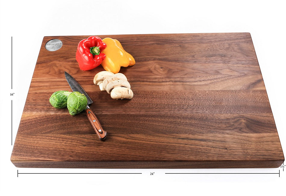 Planche à découper en noyer (à plat)